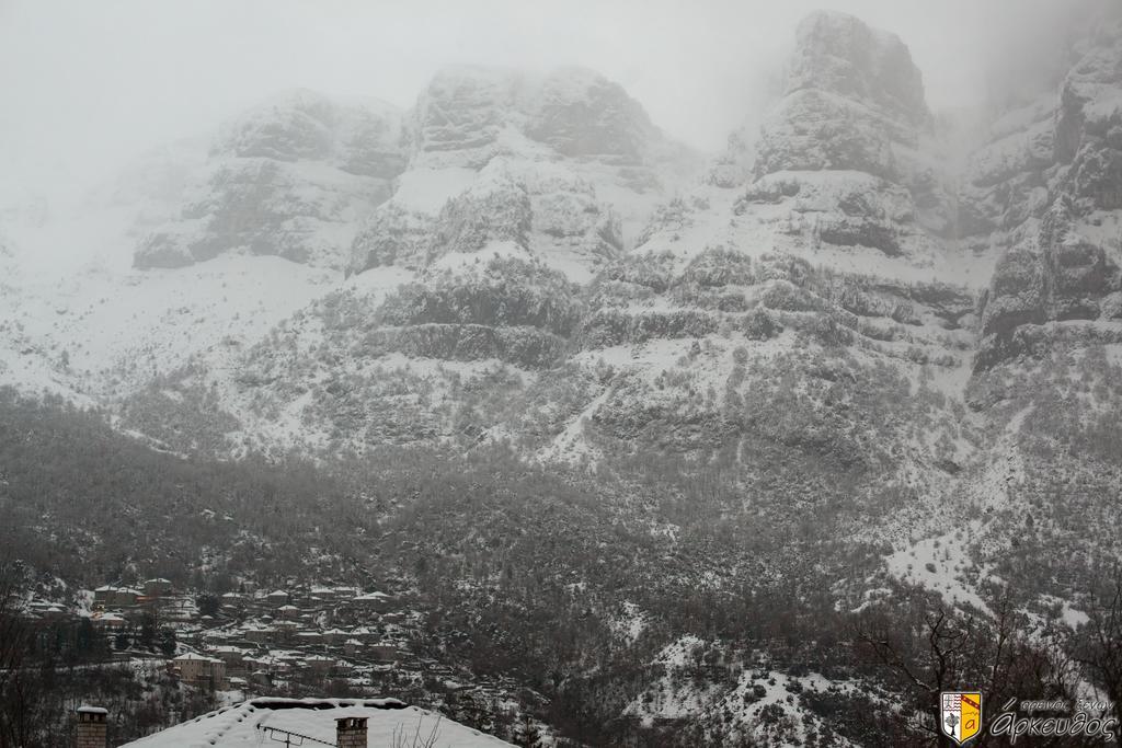 Arkefthos Mountain Hotel Papigko Exterior foto